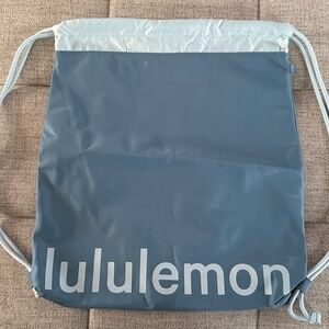 Lululemon bag